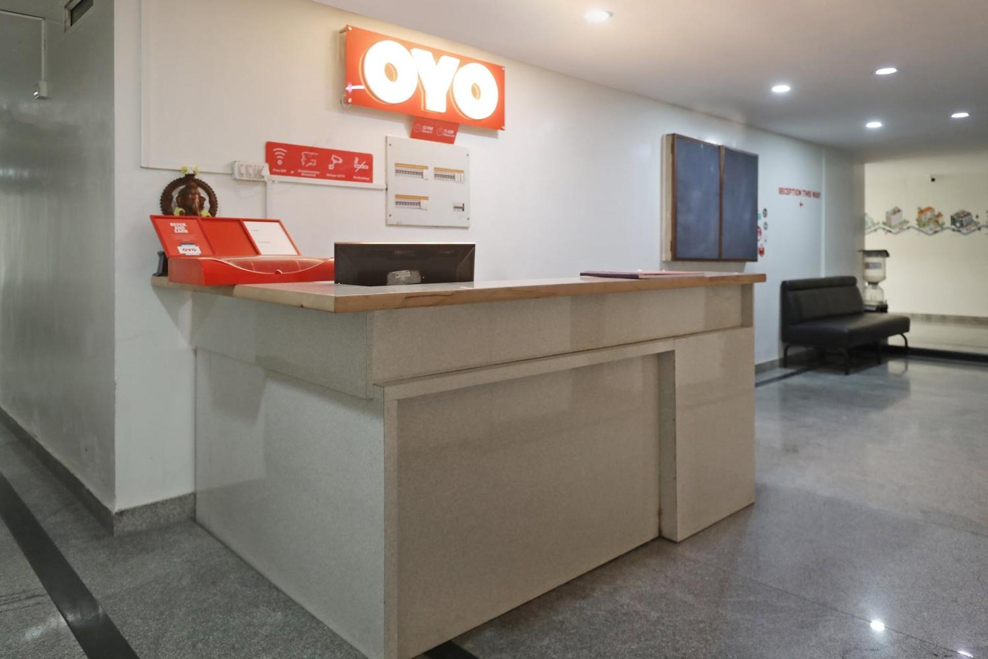 Oyo Flagship Hotel Archana Comforts Bangalore Ngoại thất bức ảnh